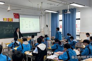 里夫斯：我总会想起“勇三疯” 詹姆斯在第三节打出了超强侵略性